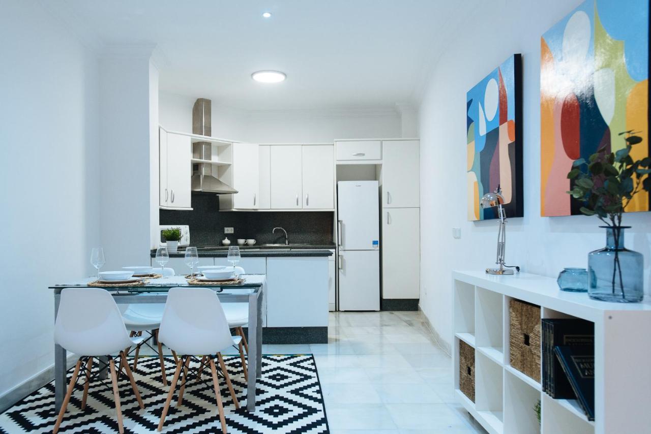 Holi-Rent Lanza Apartment Sevilla Bagian luar foto